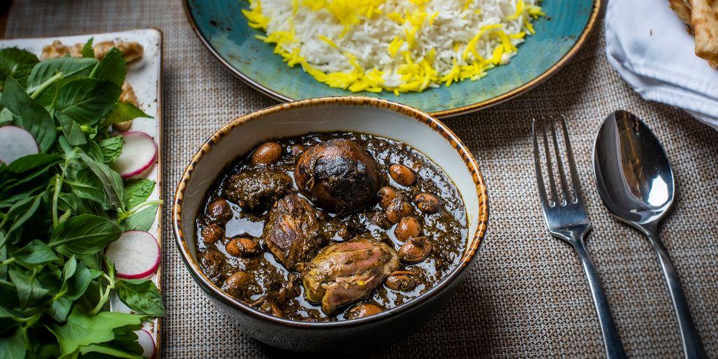 Chelo Ghormeh Sabzi