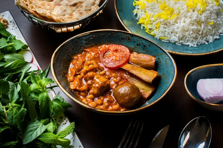 Chelo Gheimeh Bademjan
